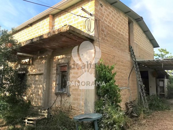 casa indipendente in vendita a Partinico