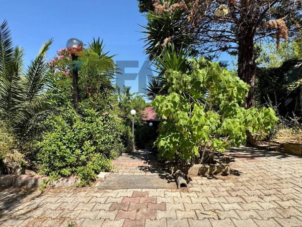casa indipendente in vendita a Partinico in zona Parrini