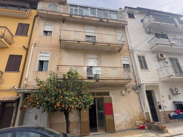 casa indipendente in vendita a Partinico