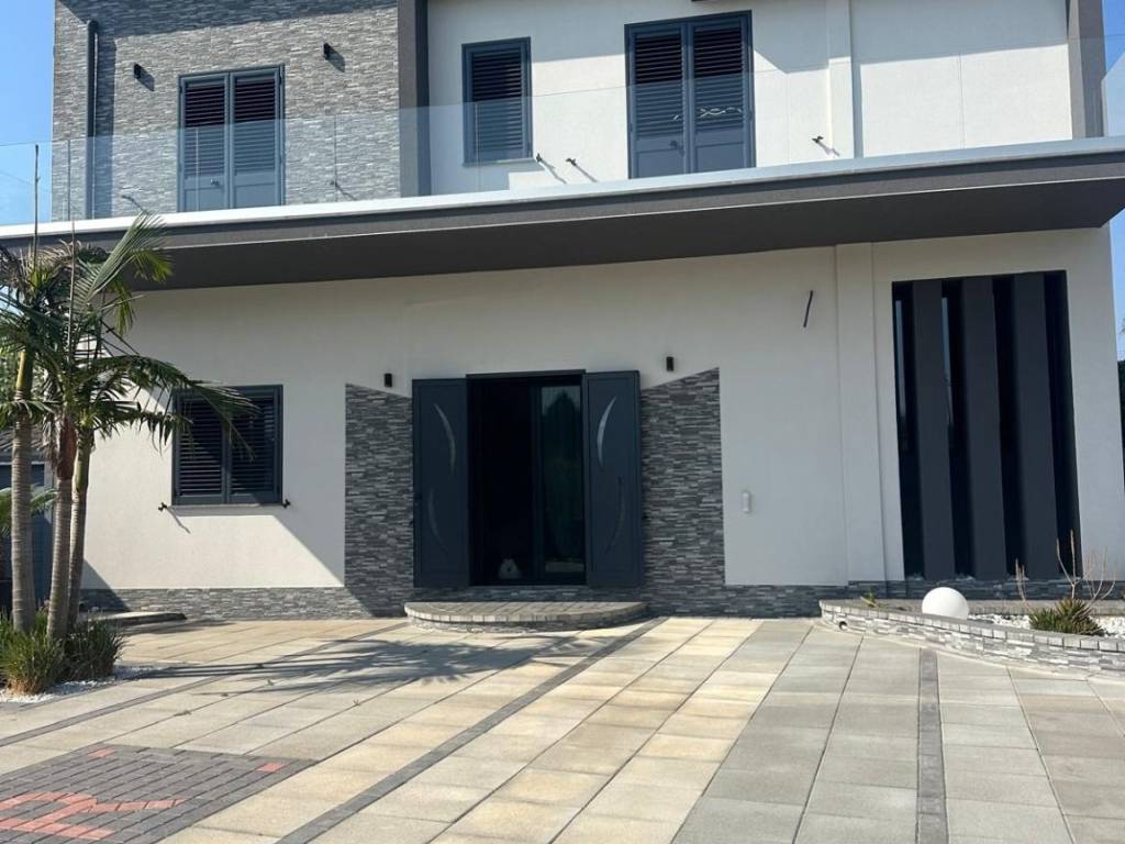casa indipendente in vendita a Partinico in zona Parrini