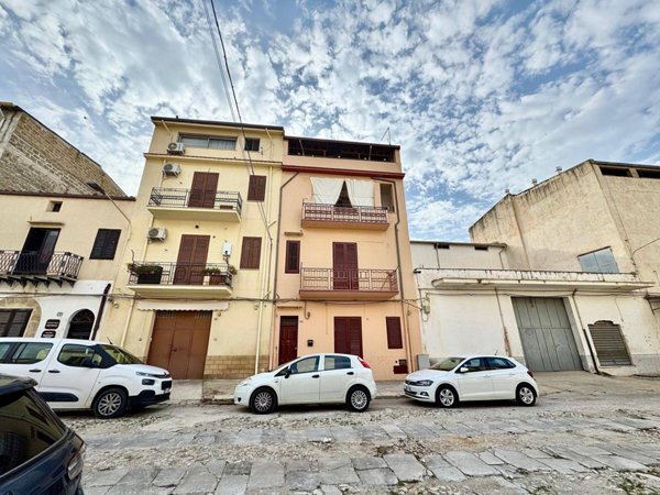 casa indipendente in vendita a Partinico