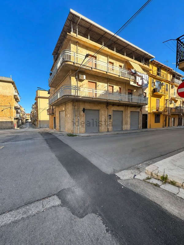 casa indipendente in vendita a Partinico