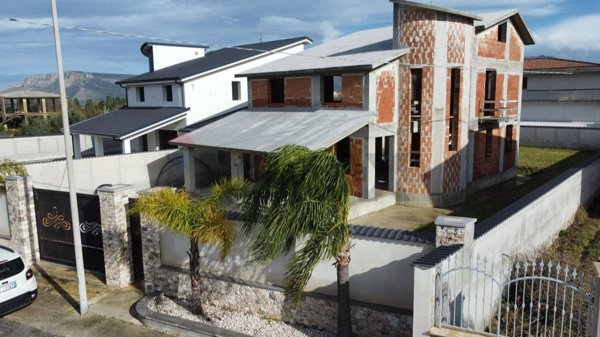casa indipendente in vendita a Partinico in zona Parrini