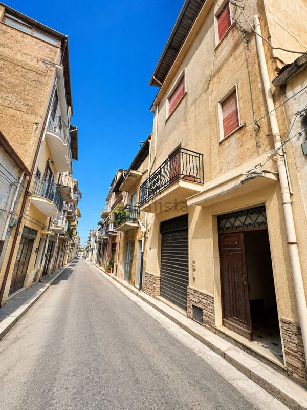 casa indipendente in vendita a Partinico