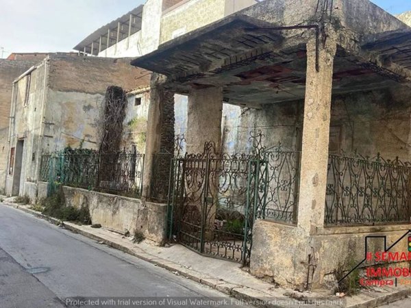 casa indipendente in vendita a Partinico