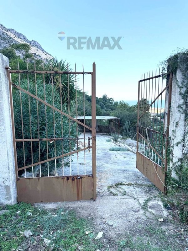 casa indipendente in vendita a Partinico