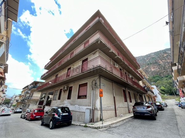 appartamento in vendita a Partinico