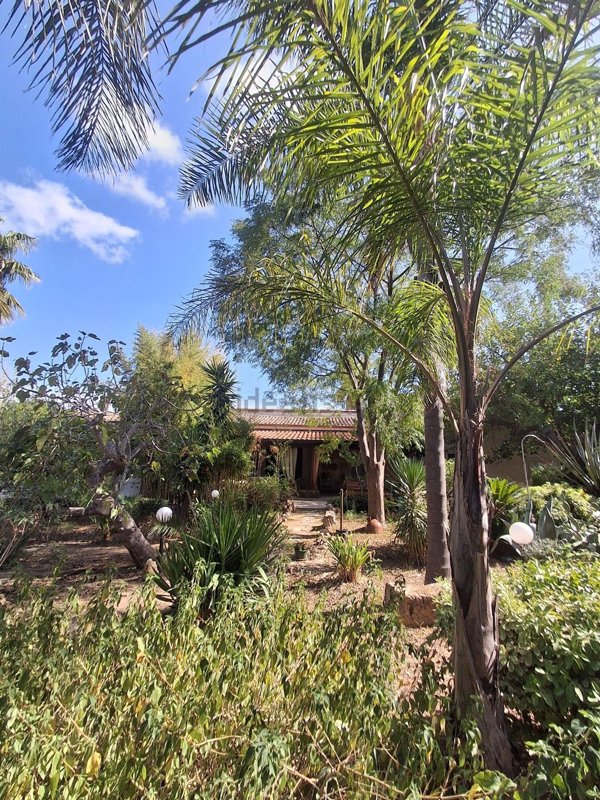 casa indipendente in vendita a Partinico