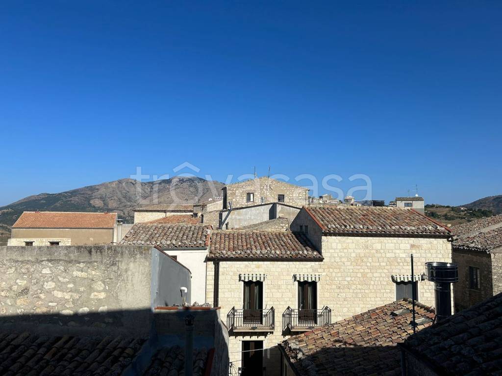 casa indipendente in vendita a Petralia Soprana in zona San Giovanni