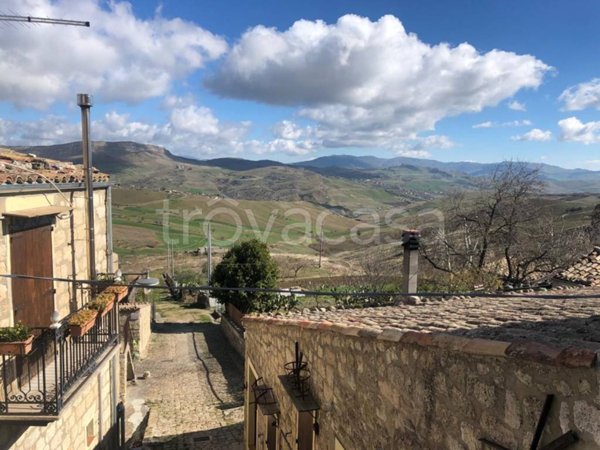 appartamento in vendita a Petralia Soprana in zona Pianello