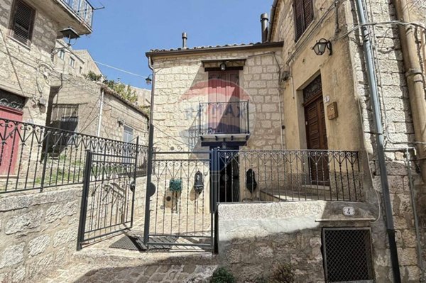 casa indipendente in vendita a Petralia Soprana