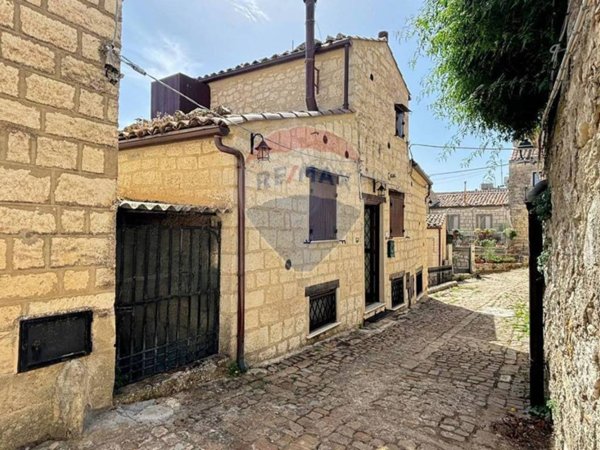 casa indipendente in vendita a Petralia Soprana