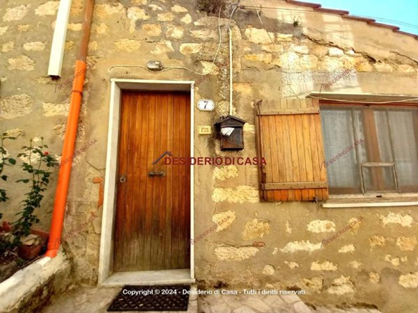 casa indipendente in vendita a Petralia Soprana