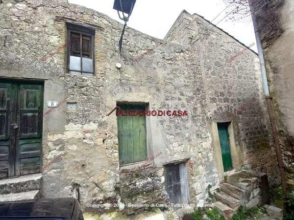 casa indipendente in vendita a Petralia Soprana