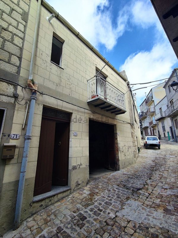 casa indipendente in vendita a Petralia Soprana