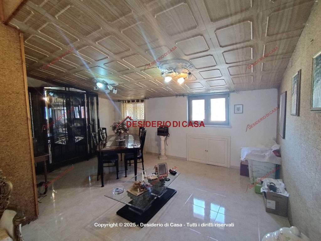 appartamento in vendita a Petralia Soprana in zona Madonnuzza