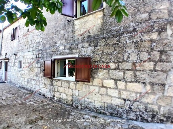 casa indipendente in vendita a Petralia Soprana