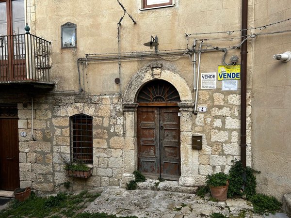 casa indipendente in vendita a Petralia Soprana
