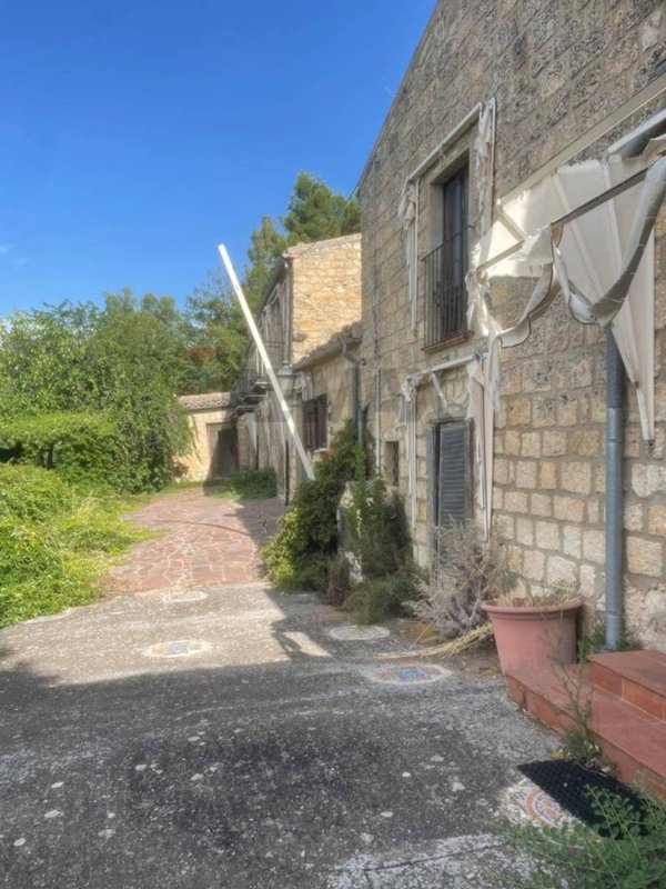 casa indipendente in vendita a Petralia Soprana in zona Salaci