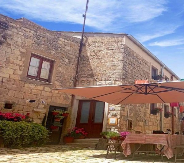 casa indipendente in vendita a Petralia Soprana