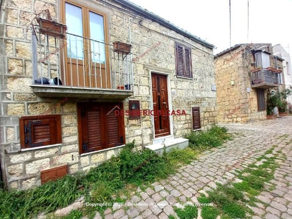 casa indipendente in vendita a Petralia Soprana in zona Fasanò