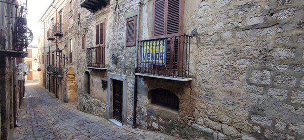 appartamento in vendita a Petralia Soprana