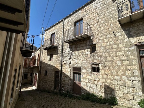 casa indipendente in vendita a Petralia Soprana