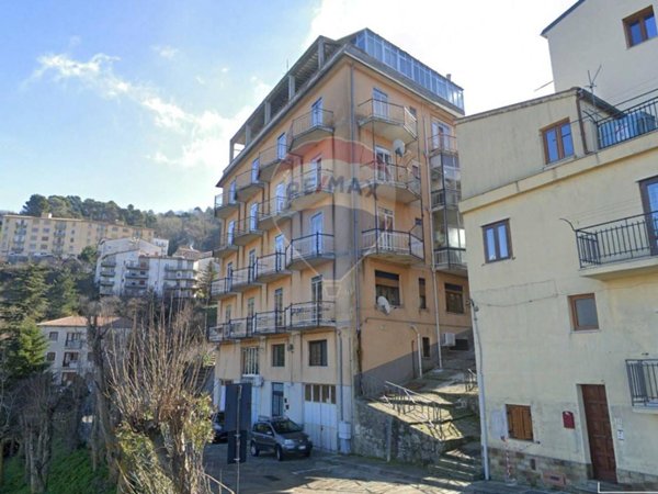appartamento in vendita a Petralia Sottana