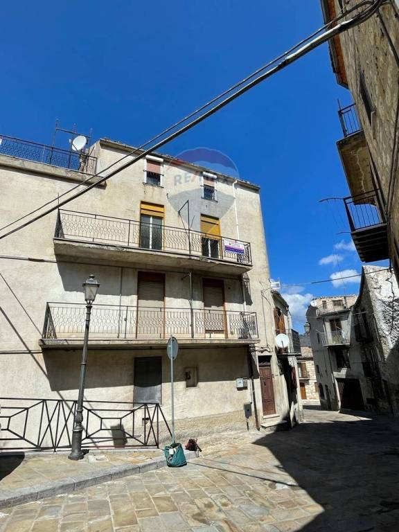 appartamento in vendita a Petralia Sottana
