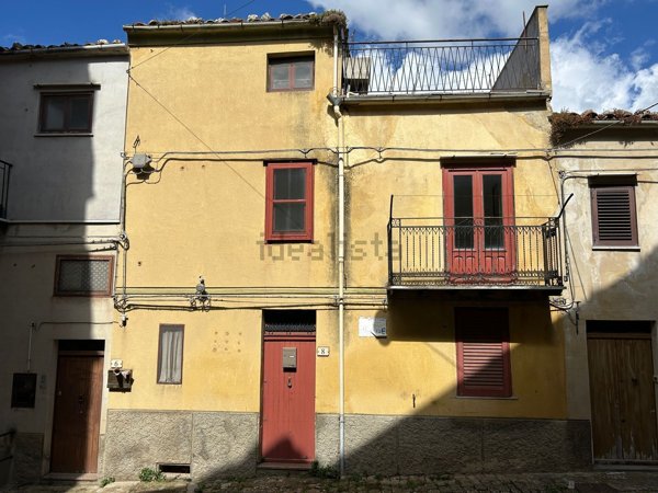 appartamento in vendita a Petralia Sottana