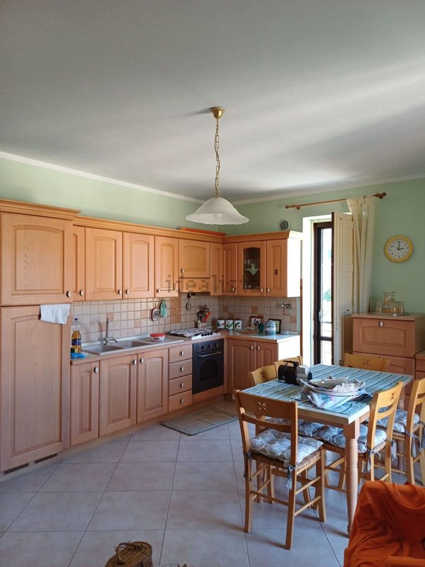 casa indipendente in vendita a Petralia Sottana in zona Piano Battaglia