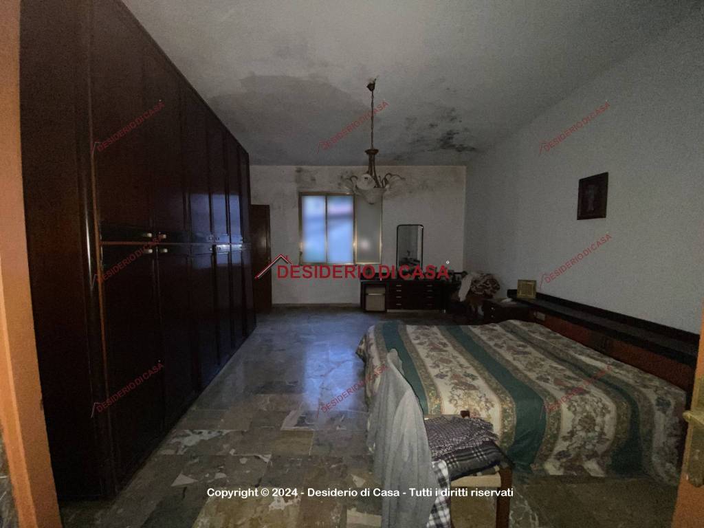 casa indipendente in vendita a Piana degli Albanesi