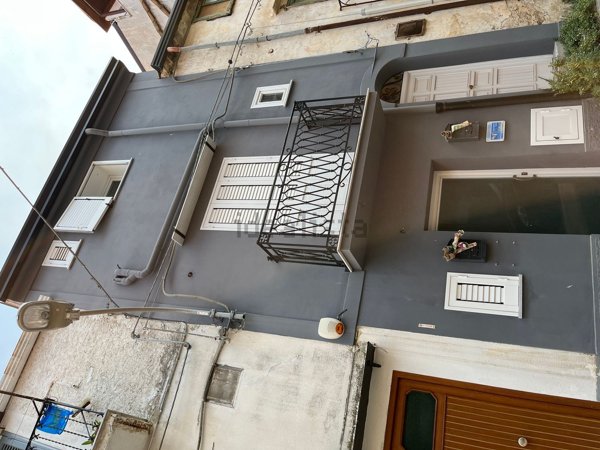 casa indipendente in vendita a Piana degli Albanesi