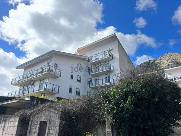 appartamento in vendita a Piana degli Albanesi