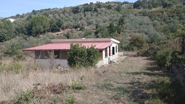 appartamento in vendita a Piana degli Albanesi