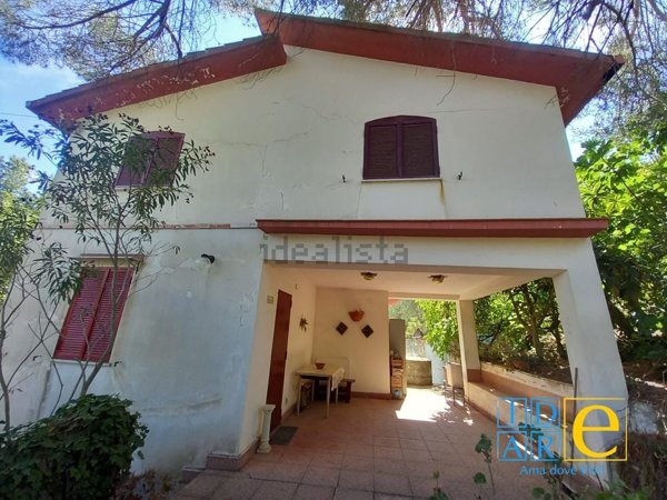 pentavano in vendita a Piana degli Albanesi