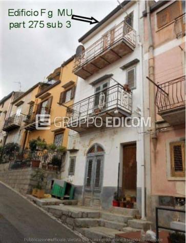 appartamento in vendita a Piana degli Albanesi