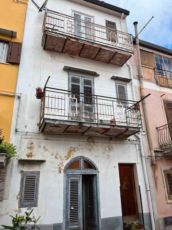 appartamento in vendita a Piana degli Albanesi