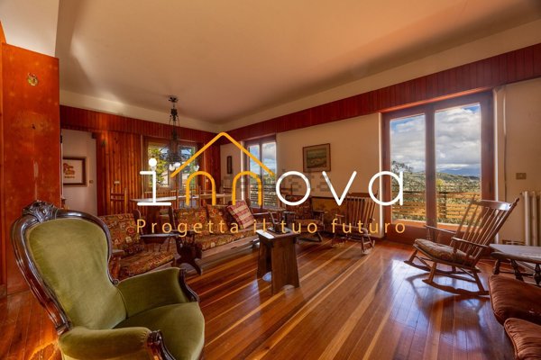 casa indipendente in vendita a Piana degli Albanesi