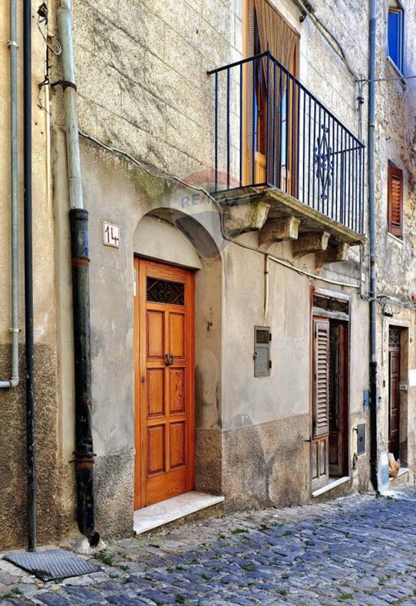 appartamento in vendita a Polizzi Generosa