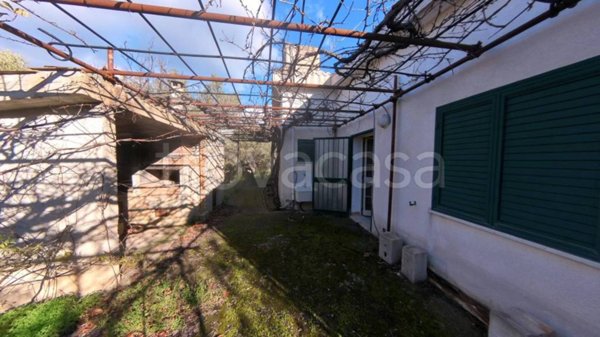 casa indipendente in vendita a Polizzi Generosa