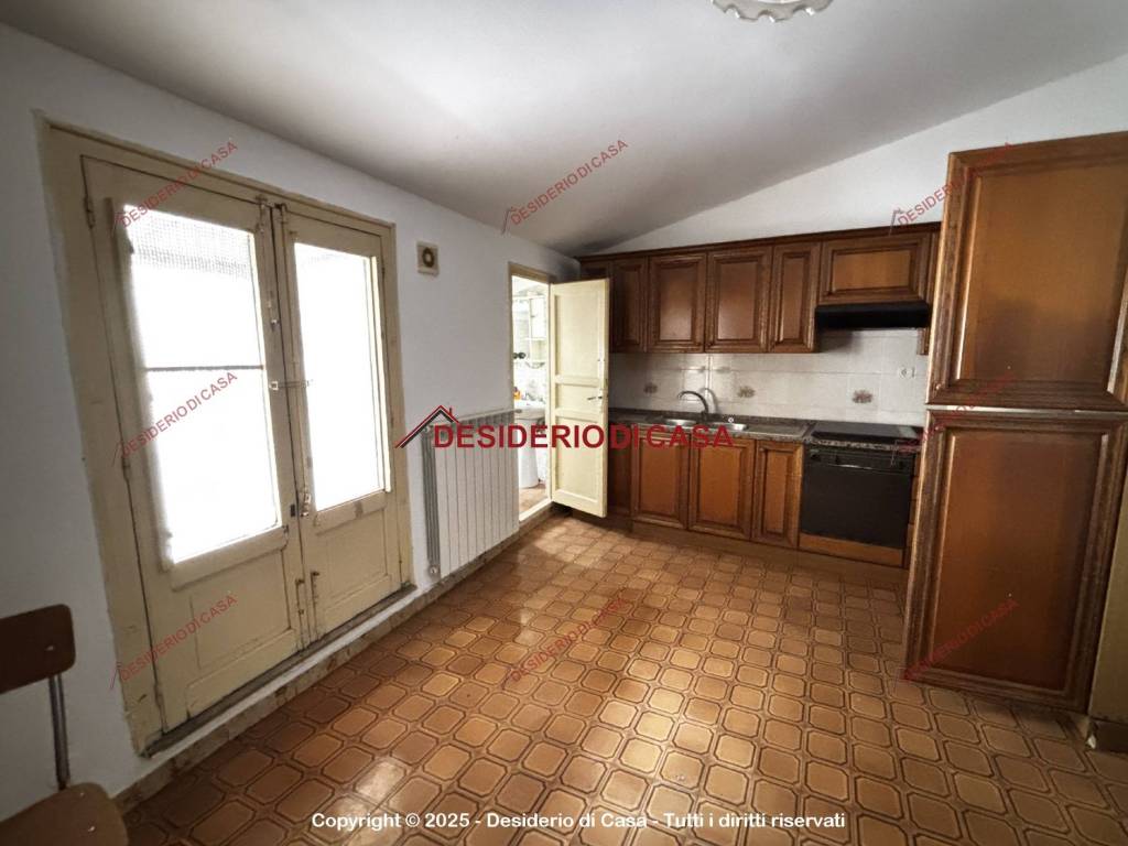 casa indipendente in vendita a Polizzi Generosa