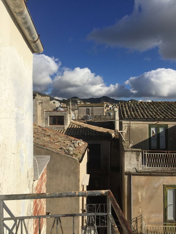 casa indipendente in vendita a Polizzi Generosa