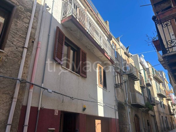 casa indipendente in vendita a Polizzi Generosa