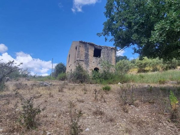casa indipendente in vendita a Polizzi Generosa