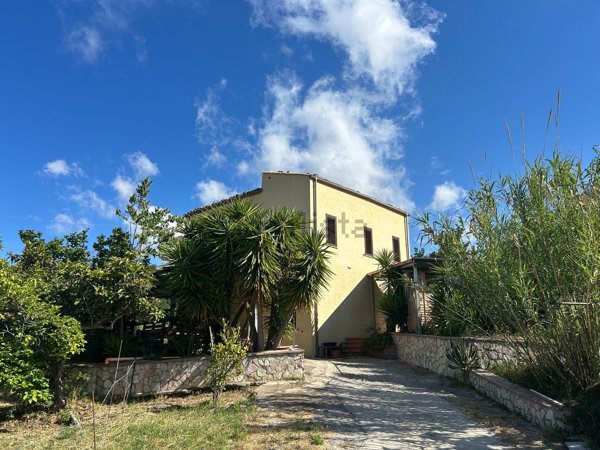 casa indipendente in vendita a Polizzi Generosa