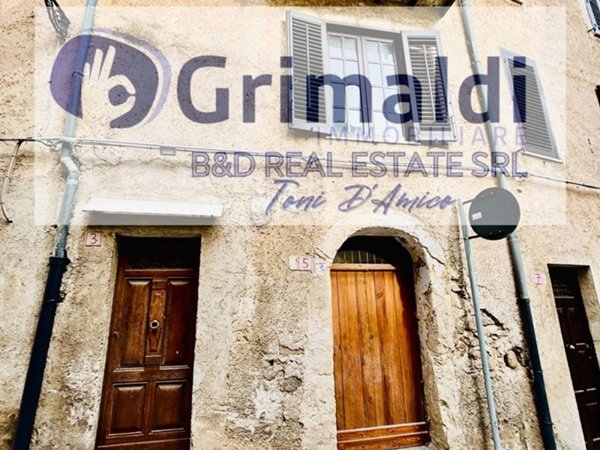 casa indipendente in vendita a Polizzi Generosa