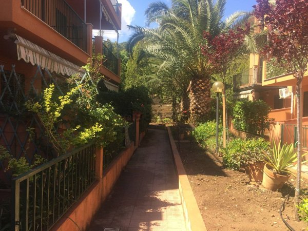 appartamento in vendita a Pollina in zona Finale