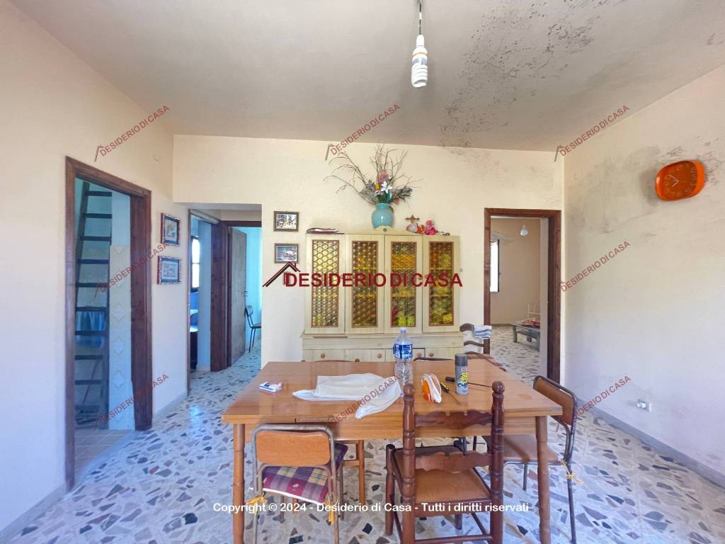 casa indipendente in vendita a Pollina