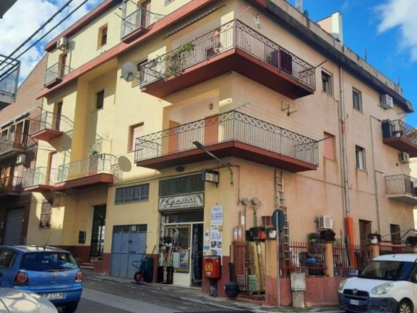 appartamento in vendita a Pollina in zona Finale